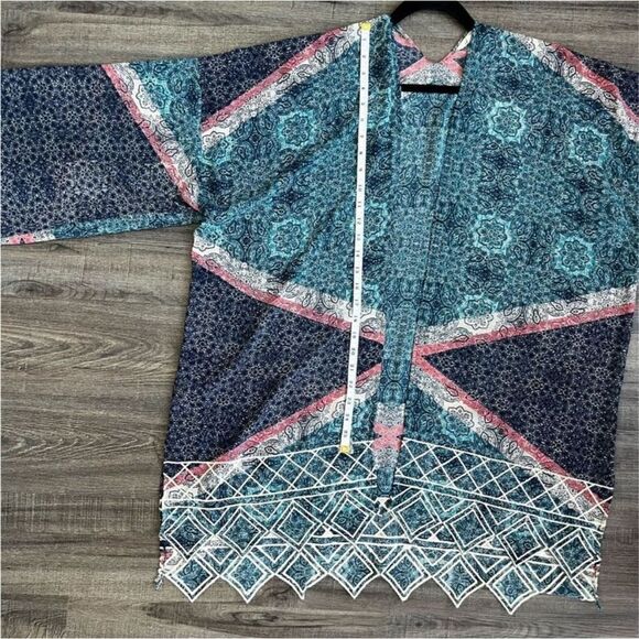 Mystree Embroidered Jagged Hem Paisley Oversized Kimono Size S/M Women’s - Picture 9 of 12